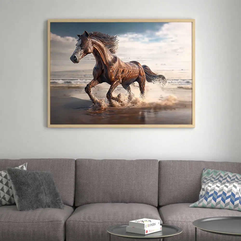 cheval qui court galope sur une plage